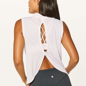 Lululemon Twist and Reach Mock Neck Tank